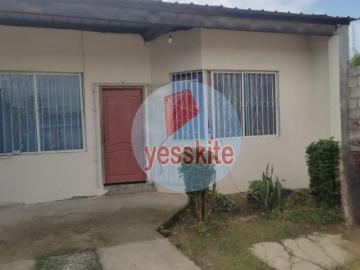 Hermosa Propiedad Atacames, Esmeralda Casa en Venta en Esmeraldas