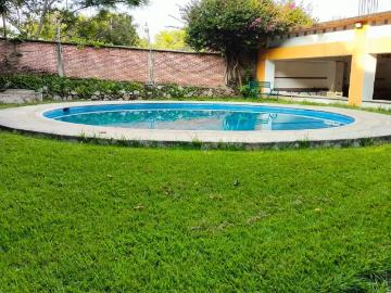 HERMOSA QUINTA CON MAGNIFICA UBICACIÓN
