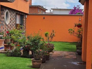 HERMOSA RESIDENCIA EN JARDINES DEL AJUSCO