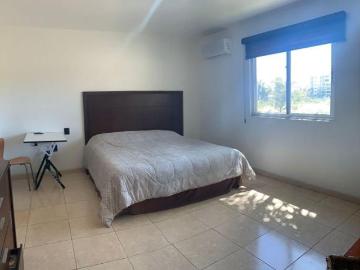 Hermosa Residencia en Venta dentro de coto La Ceiba
