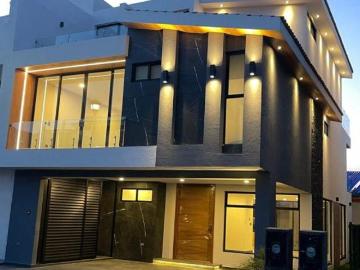 Hermosa Residencia en Venta en Morillotla Cholula, dentro de fraccionamiento con amenidades