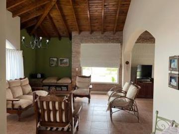 HERMOSA Y FUNCIONAL CASA EN PALMARES 1° ETAPA