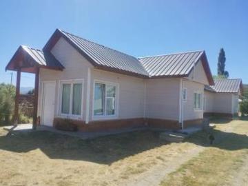Hermosas 2 Cabañas de material en seco, en Cholila OPORTUNIDAD! USD 50.000 C/U