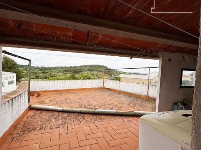 ¡HERMOSAS VISTAS! CASA AMPLIA CON GARAJE, DOS TERRAZAS Y TRASTERO