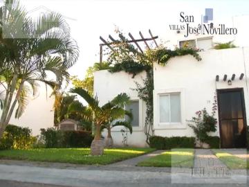 HERMOSAS CASAS ESTILO CAMPESTRE CON ALBERCA