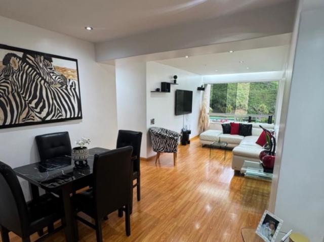 HERMOSO APARTAMENTO A LA VENTA EN URB. LAS MINAS