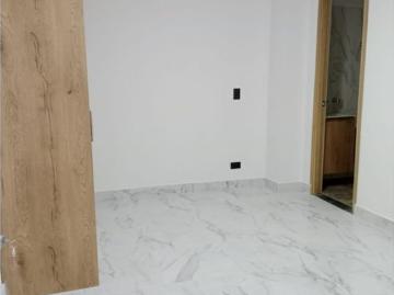 HERMOSO APARTAMENTO COCORNÁ