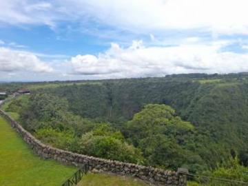 HERMOSO CONDOMINIO CON VISTA AL CAÑÓN EN VENTA