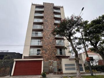 Hermoso Departamento con Balcón frente a Parque – San Borja Norte