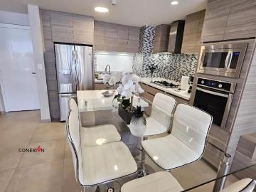 HERMOSO DEPARTAMENTO EN VENTA EN MONTERREY DE 3 RECÁMARAS TOTALMENTE EQUIPADO!