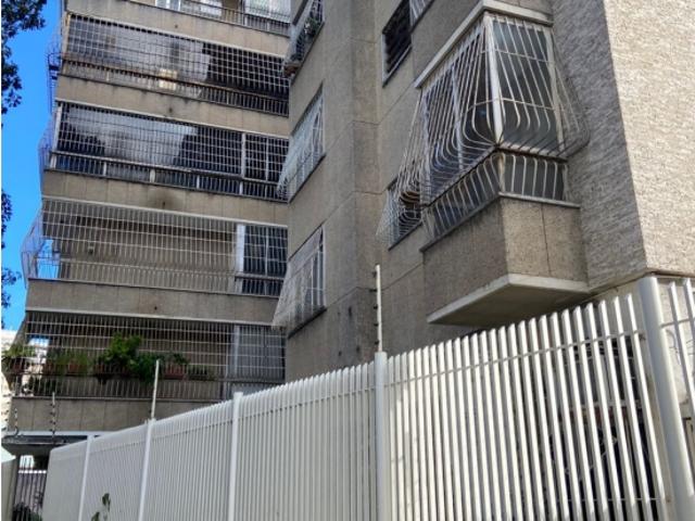 Hermoso e Iluminoso Penthouse, ¡En Venta!