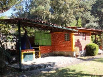 Hermoso rancho ecologico sustentable arbolado en privada