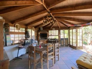 Hermoso Refugio en la Naturaleza! 4 Dormitorios por 18000.00 en Colina