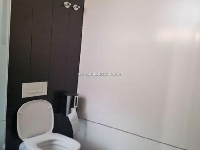 Hermoso restaurante en funcionamiento