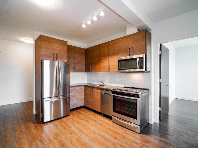 Herons Landing and The Ardea Apartments 2 Bedroom Apartment for Rent at 3348 Tillicum Rd && 301 Burnside Rd W, Saanich, BC V9A None Tillicum