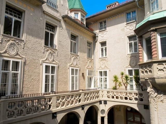 Herrengasse ALTSTADT schöne sanierte, ruhige 3ZI im Altbau
