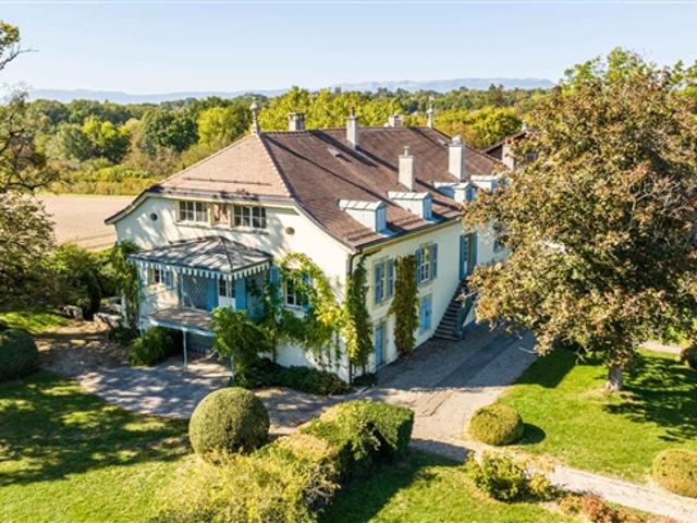 Herrenhaus in Vanduvres auf einem Grundstück von mehr als 10.000 m²