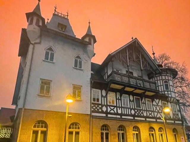 Herrliche 3 Zimmer Altbau Wohnung im Herzen von Bad Rodach im denkmalgeschützten Fridolin Haus!