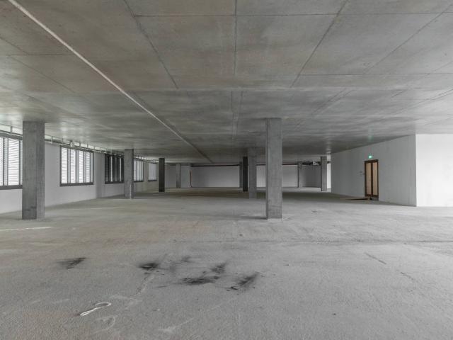 Herrliche Fläche von 500 m2 im 2. Stock eines modernen Gebäudes