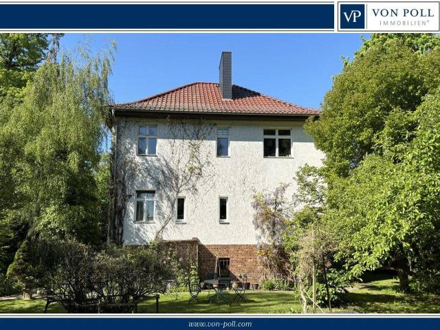 Herrschaftliche 30er Jahre Villa mit parkähnlichem Garten, Einliegerwohnung und Ausbaupotenzial
