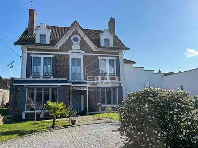 Hesdin 62140 Achat / Vente maison 8 pièces t8 parking