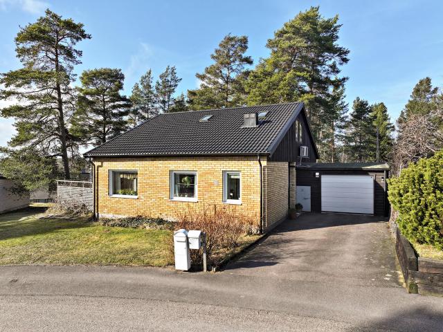 Hesselbomsvägen 29