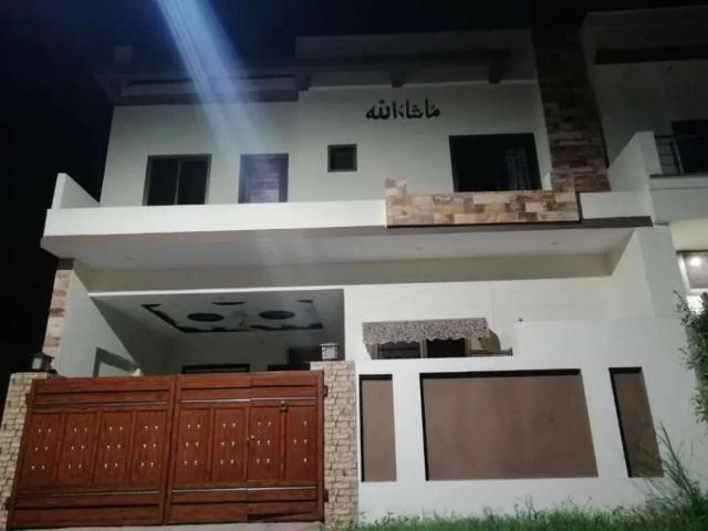 Hey I wana sale my new property just call me please don t text me guys Sialkot ID 53136