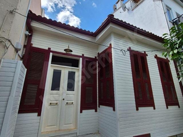 HEYBELİADA SATILIK MÜSTAKİL KÖŞK