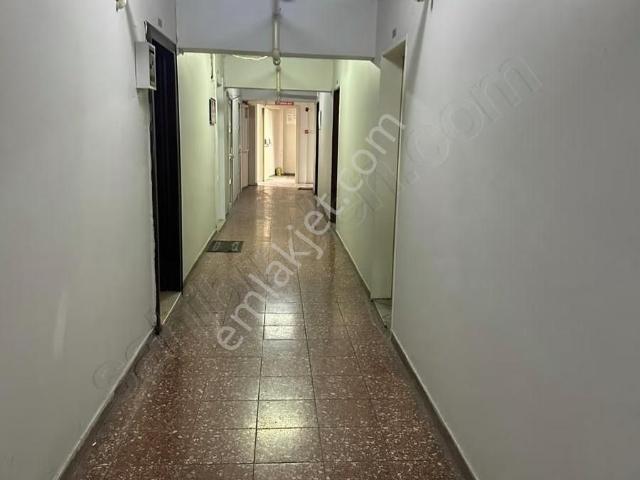 Heykel Sönmez İş Sarayı'nda Eşyalı Kiralık 28m² Ofis