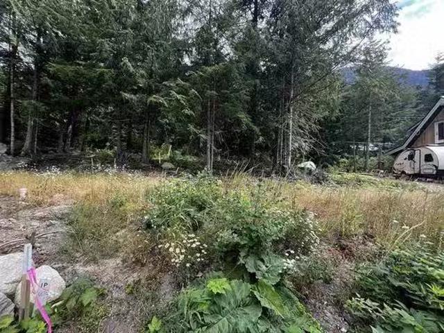 Hg136 Old Hope Princeton Highway, Sunshine Valley, BC, V0X 1L5.