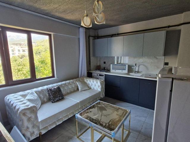 HK GYO SERVERGAZİ MH SIFIR EŞYALI KİRALIK APARTLAR
