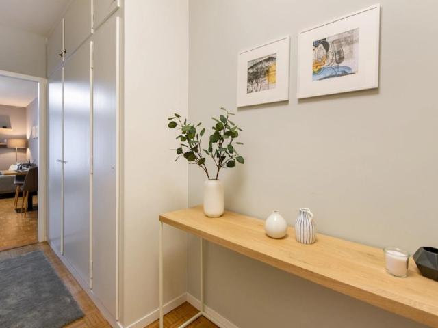 HH, Swiss, Geneva, Richemont 7, 12