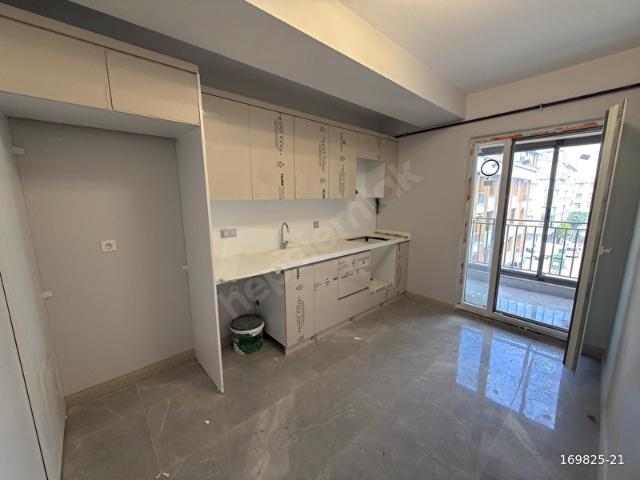 HİCRET'DEN İSMETPAŞA MH. 3+1, 125M KÖŞE BAŞI LÜKS ARA KAT DAİRE