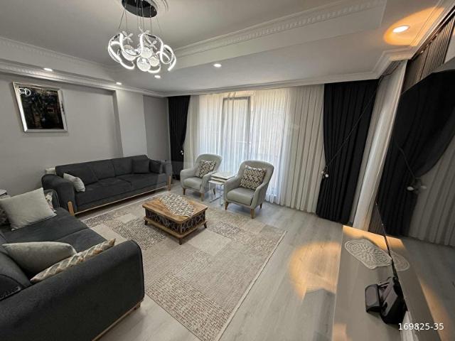 HİCRET'DEN U.MUMCU MH. SÜPER KONUMDA 3+1, 130 M 3.KAT DAİRE.