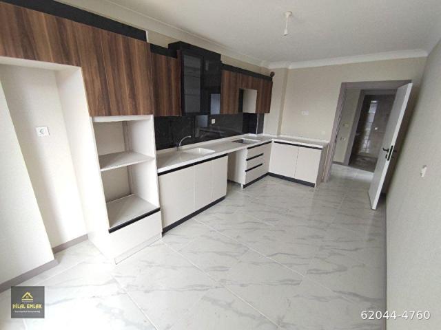 HİLAL'DEN KARAPÜRÇEKTE 3+1 KİRALIK SIFIR EBEVYN BANYOLU DAİRE