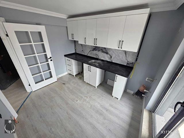 HİLAL'DEN YENİ BİNA'DA OKUL DİBİ ÇİFT BANYO'LU G.CEPHE DUBLEKS!