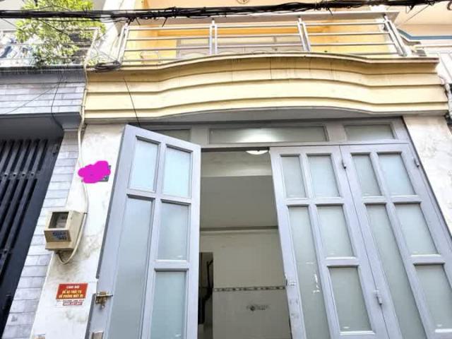 Hiếm, Ngay Gần Emart 2 Hẻm 1 Xẹt Xe Hơi Nguyên Duy Cung Gần Mặt Tiền DT 36M2 Giá Chỉ 4.1 Tỷ