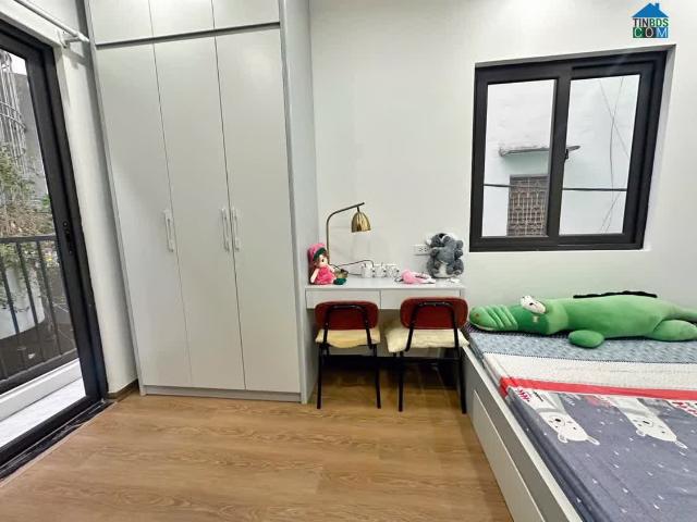 Hiếm! Nhà Cù Chính Lan 25m2. MTx4 lô góc, ô tô đỗ cửa, ở ngay, gần trường