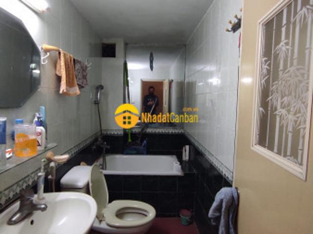 Hiếm nhà nguyễn văn cừ 2 thoáng chủ tự xây đã full nội thất ngõ ô tô