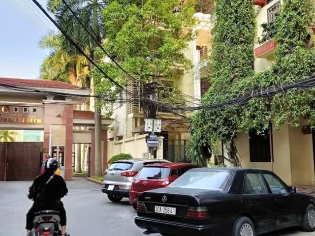 Hiếm!Nhà đẹp thoáng như biệt thự, phân lô, ô tô, dân trí 133m*5T, nhỉnh 18 tỷ