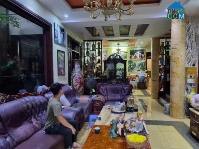 Hiếm niệt thự đẹp 4 tầng mặt phố đường 19 5, 210m2, mặt tiền rộng 10m, vị trí đẹp, kinh doanh