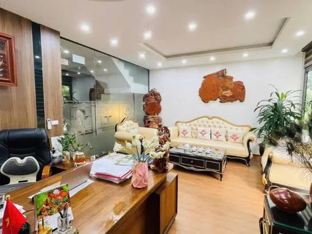 Hiếm BT đẹp 4 tầng An Phú Villa, 180m2, mặt tiền 10m, vị trí VIP, dòng tiền ổn định, giá 40 tỷ