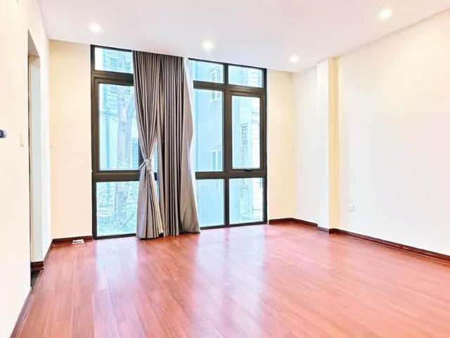 Hiếm!Bán gấp nhà phố Mỹ Đình – Thiên Hiền 62m2 x 5T, Ôtô kinh doanh, giá 11.2 tỷ