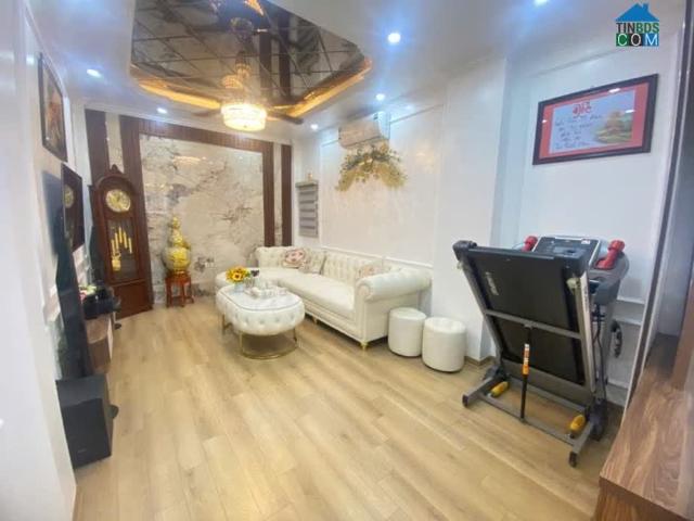 Hiếm! Bán nhà Hoàng Hoa Thám, gần phố gần ô tô – 35m² 4 tầng giá 8.7 tỷ