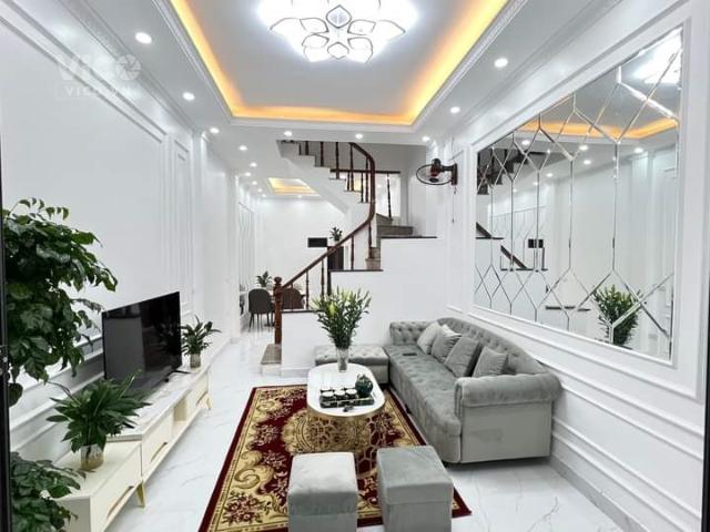 Hiếm. không có căn thứ 2, phố trương định, hai bà trưng. DT35M2, 4 NGỦ. Chỉ 3.4 tỷ