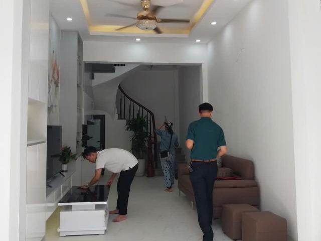 Hiếm, Đẹp Phố Yên Hòa, Ngõ Thông, 2 Thoáng Trước Sau, Full Nội Thất – 33M2 X 5 Tầng, 7.95 Tỷ