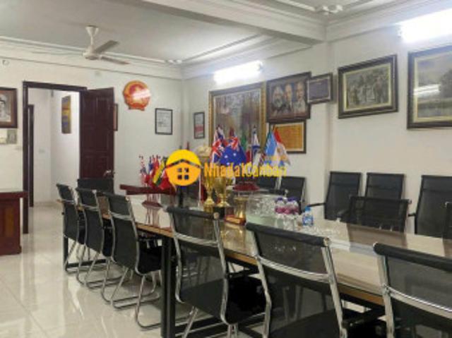 Hiếm phố đào tấn 75m2, 3t, mt5m vỉa hè 3 ô tô tránh kinh doanh giá 43 tỷ vip ba đình