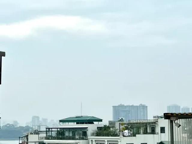 Hiếm 1 Mặt Phố 1 Mặt Ngõ 2 Hầm Thông Sàn Thang Máy Kinh Doanh View Hồ Tây