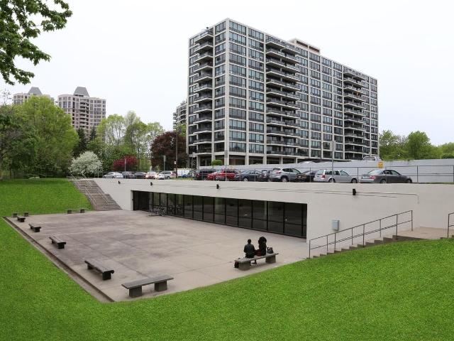 Hi Rise 3 2 Bedroom Apartment for Rent at 200 Rue De Gaspé, Montréal, QC H3E 1E6 Île des Soeurs