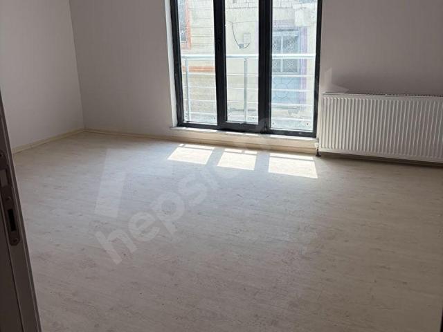 HİSAR MAHALLESİNDE SATILIK SIFIR DAİRE ENES EMLAKTAN